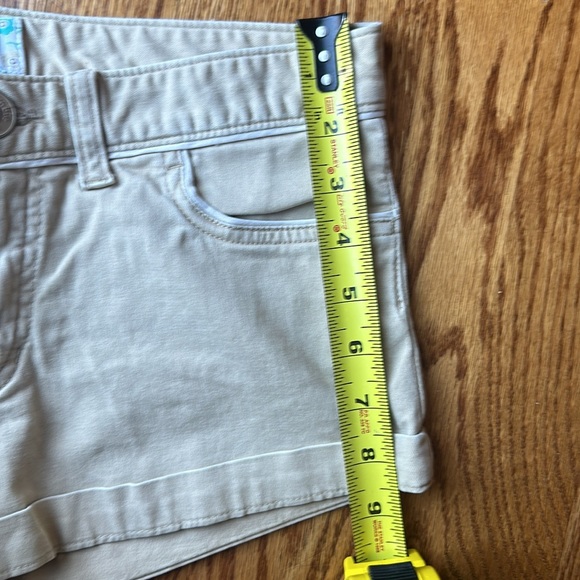 Abercrombie & Fitch Short, Size 16 - Picture 5 of 7